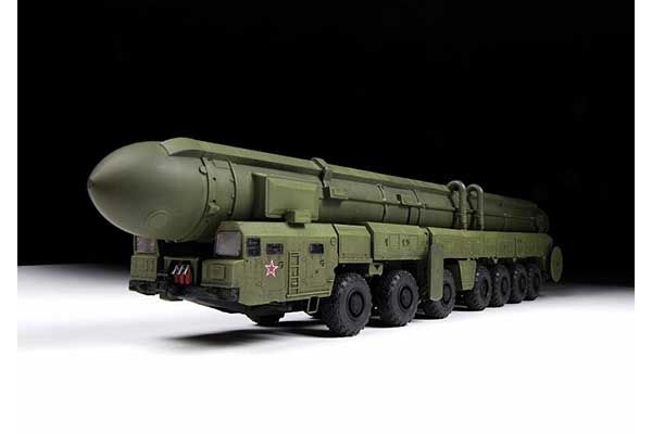 "Тополь" (Zvezda 5003) 1/72