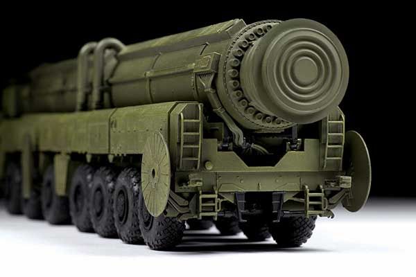 "Тополь" (Zvezda 5003) 1/72