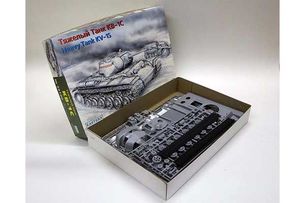 Тяжкий танк КВ-1С (Eastern Express 35100) 1/35