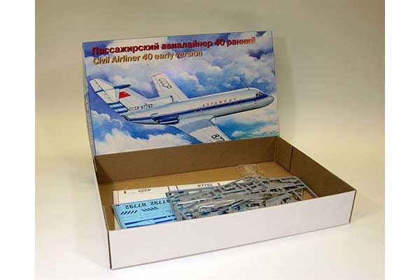 Як-40 ранній (Eastern Express 14492) 1/144