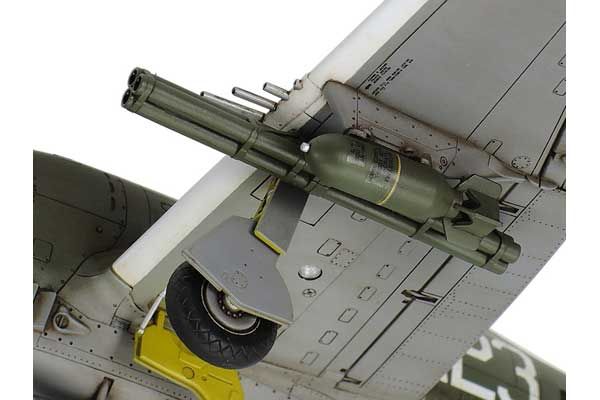 P-47D Thunderbolt "Razorback" (Tamiya 60769) 1/72