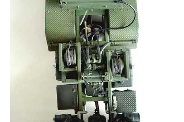 Китайский 50-тонный тягач для танків (Trumpeter 00201) 1/35