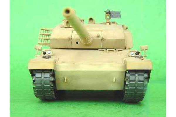 EE-T2 OSORIO (Trumpeter 00333) 1/35