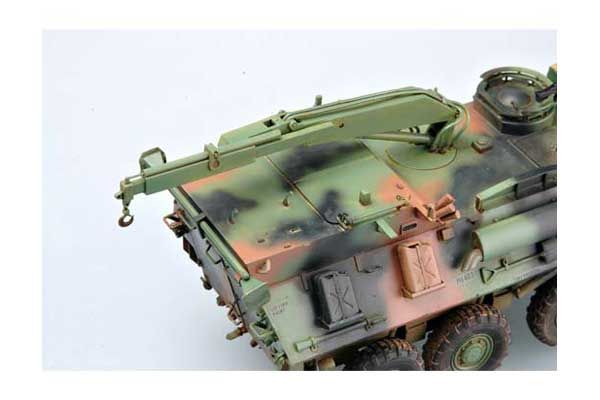 LAV-R машина эвакуации (Trumpeter 00370) 1/35