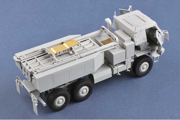 M142 HIMARS (TRUMPETER 01041) 1/35