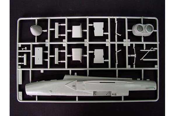 Xian FBC-1 Flying Leopard (Trumpeter 01608) 1/72