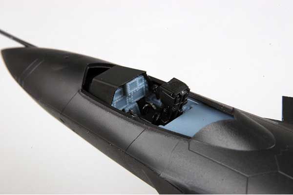 J-20 Mighty Dragon (TRUMPETER 01663) 1/72