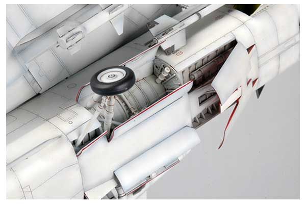 F-8J Crusader (Trumpeter  02273) 1/32
