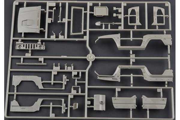 JGSDF type 73 Light Truck (Recon) (Trumpeter 05519) 1/35