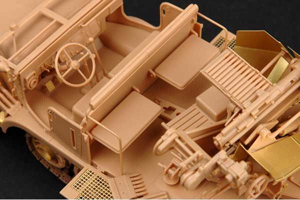 Sd.Kfz.6/2 3.7cm Flak 37 auf Selbstfahrlafette (Trumpeter 05532) 1/35
