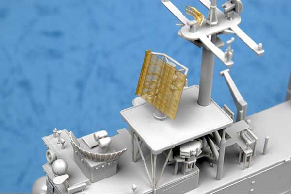 USS Wasp LHD-1 (Trumpeter 05611) 1/350