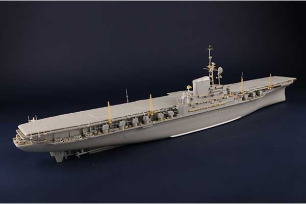 USS Midway CV-41 (Trumpeter 05634) 1/350