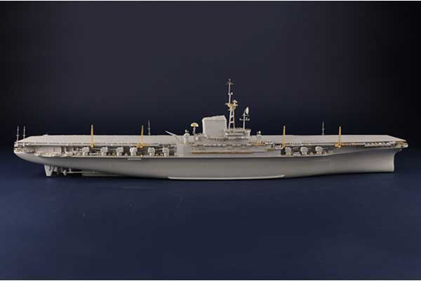 USS Midway CV-41 (Trumpeter 05634) 1/350
