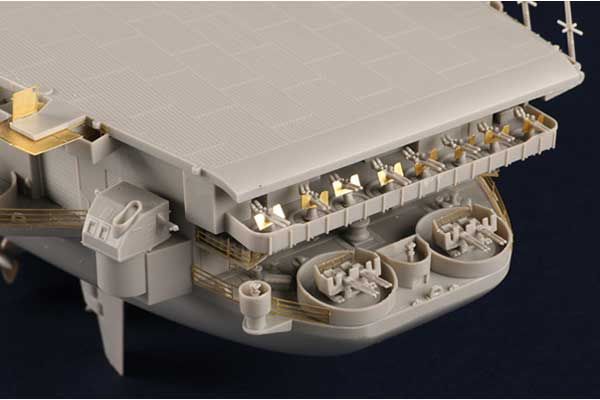 USS Midway CV-41 (Trumpeter 05634) 1/350