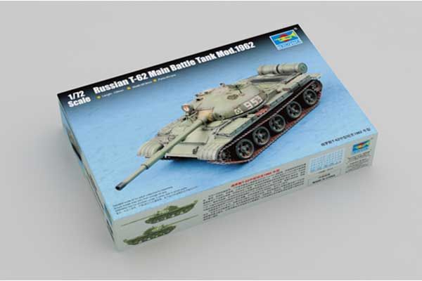 Т-62 основний бойовий танк моделі 1962 р. (Trumpeter 07146) 1/72