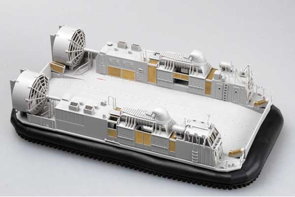 LCAC катер на воздушной подушке (Trumpeter 07301) 1/72