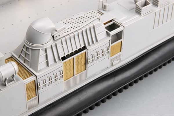 LCAC катер на воздушной подушке (Trumpeter 07301) 1/72