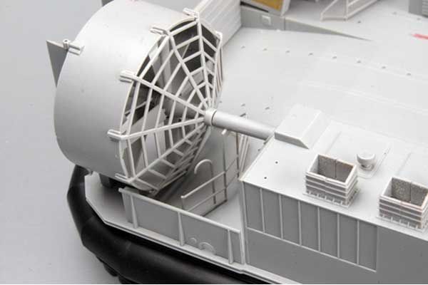 LCAC катер на воздушной подушке (Trumpeter 07301) 1/72
