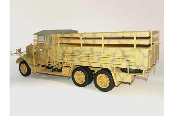 Henschel 33 D1 (ICM 35466) 1/35