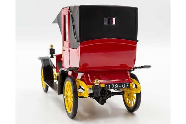 Парижское такси Тип AG 1910 г. (ICM 24030) 1/24