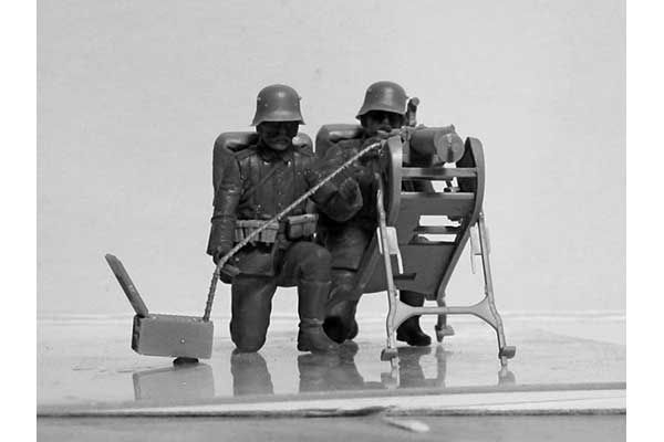 Німецький кулеметний розрахунок MG08 IСВ (ICM 35711) 1/35