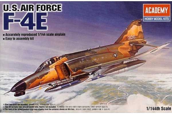 F-4E (Academy 12605) 1/144 F-4E (Academy 12605) 1/144