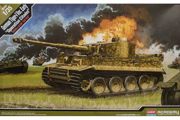 Tiger-I ранньої версії "Операція Цитадель" (Academy 13509) Tiger-I ранньої версії "Операція Цитадель" (Academy 13509)
