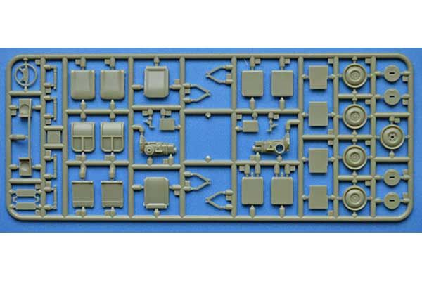 0,5T Легкий внедорожник 4X4 (Type 183) Iltis (ACE 35101) 1/35