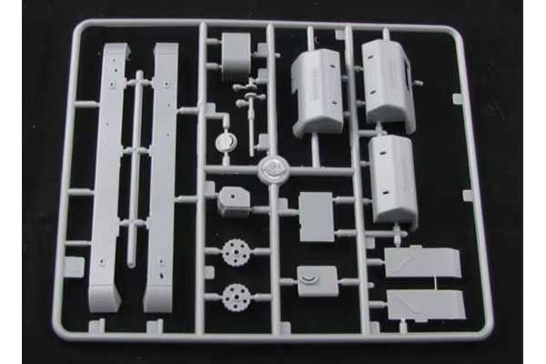 Hotchkiss H38/39 (Bronco Model CB35001) 1/35
