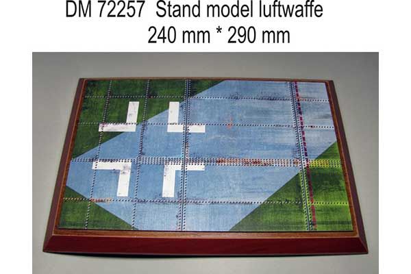Підставка для моделей Люфтваффе, 2 МВ (DAN models 72257) 1/72 Підставка для моделей Люфтваффе, 2 МВ (DAN models 72257) 1/72