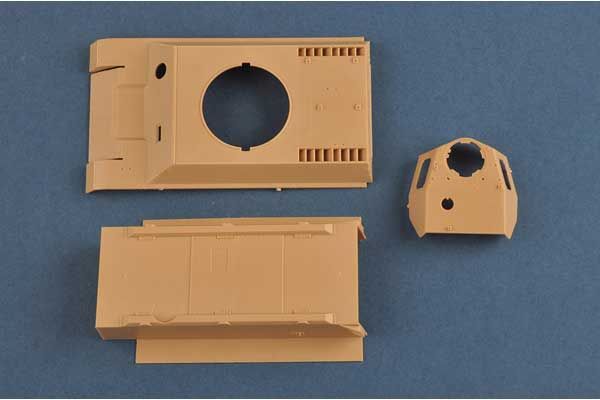 German Pz.Kpfw.III/IV auf Einheitsfahrgestell (Small Turret) (Hobby Boss 80151) 1/35