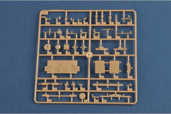 German Pz.Kpfw.III/IV auf Einheitsfahrgestell (Small Turret) (Hobby Boss 80151) 1/35
