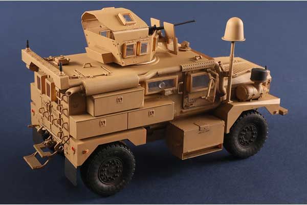 Cougar H A1 4X4 MRAP (Hobby Boss 80156) 1/35