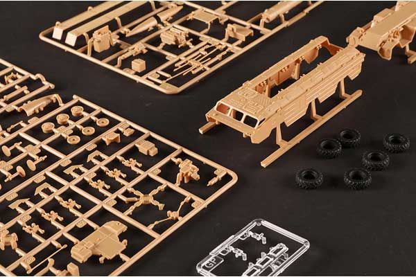 9K79 Точка (SS-21 Scarab) БРСД (Hobby Boss 82935) 1/72