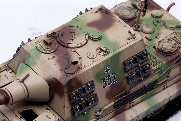 German Sd.Kfz.186 Jagdtiger (Hobby Boss 84562) 1/35