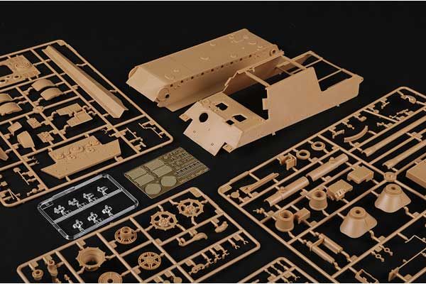 German Sd.Kfz.186 Jagdtiger (Hobby Boss 84562) 1/35