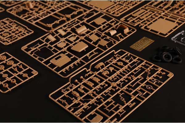 ГАЗ-ААА с счетверённой установкой Максим АА (Hobby Boss 84571) 1/35