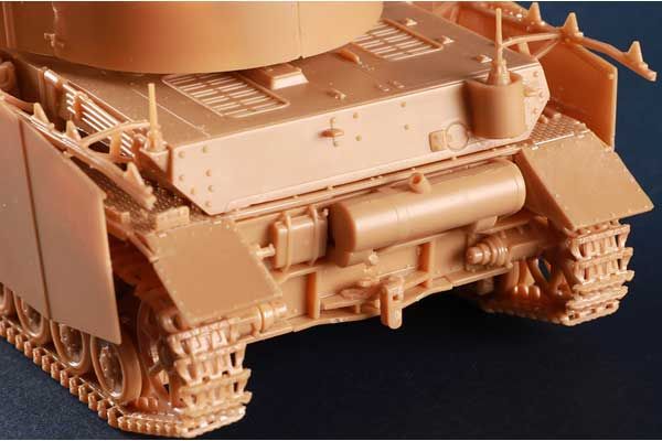 Challenger II (Hobby boss 84852) 1/48