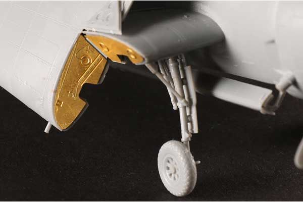 TBM-3 Avenger (Hobby boss 87274) 1/72