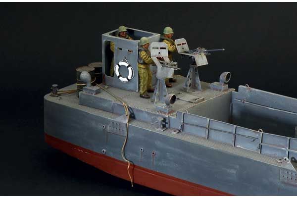 LCM 3 (Italeri 6755) 1/35