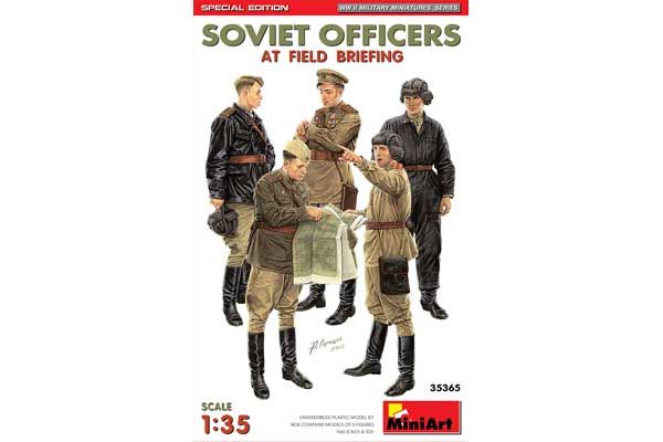 Радянські офіцери на польовій нараді (MiniArt 35365) 1/35