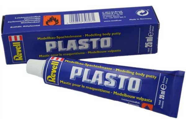 Шпаклівка "Plasto" - 25 мл (Revell 39607) Шпаклівка "Plasto" - 25 мл (Revell 39607)