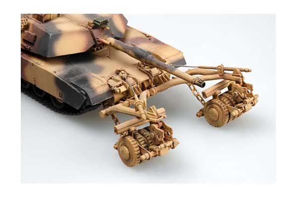 M1A1/A2 Abrams 5 в 1 (TRUMPETER 01535) 1/35 M1A1/A2 Abrams 5 в 1 (TRUMPETER 01535) 1/35